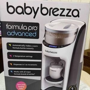 Baby Brezza Formula Pro Advanced - White